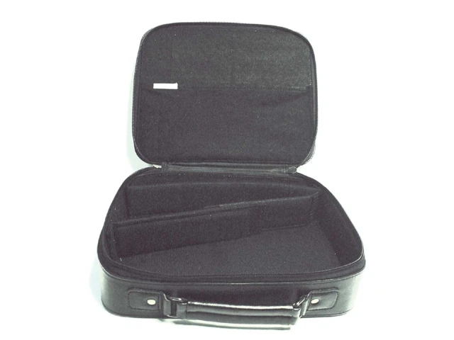 Мягкий кожаный кейс RAE Systems (11" x 8.75" x 3") - 701-0002-000